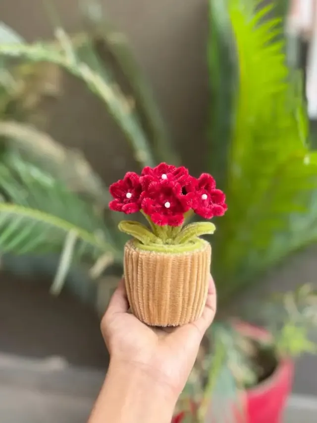 Pipe Cleaner Pink Flower Pot 